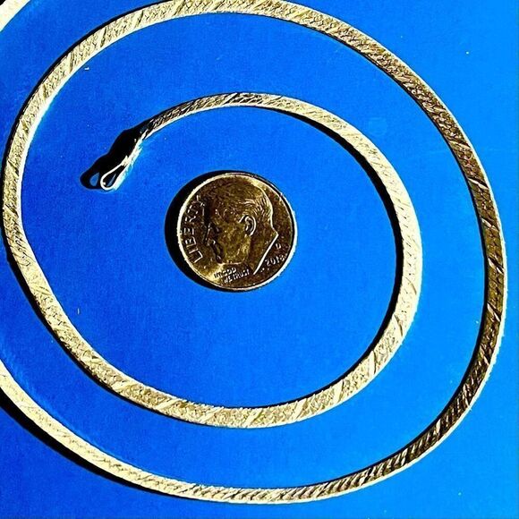 AZR Vintage Italian Sterling Silver Herringbone Necklace - Picture 7 of 13